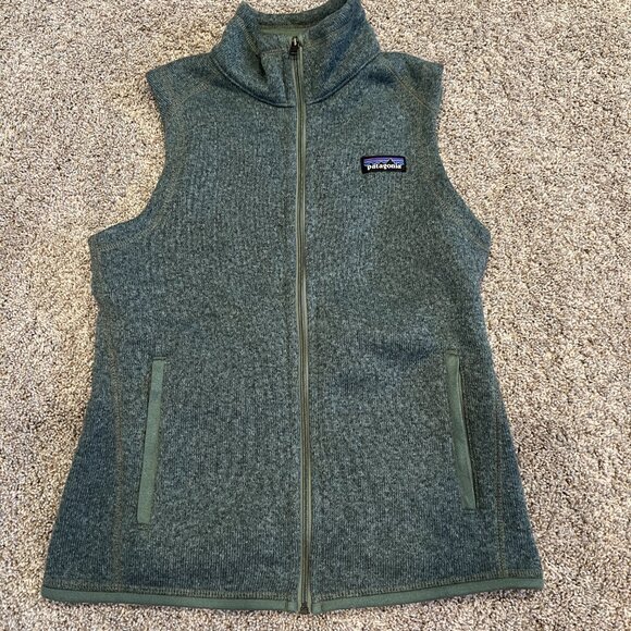 Patagonia Clothes! - Picture 2 of 6